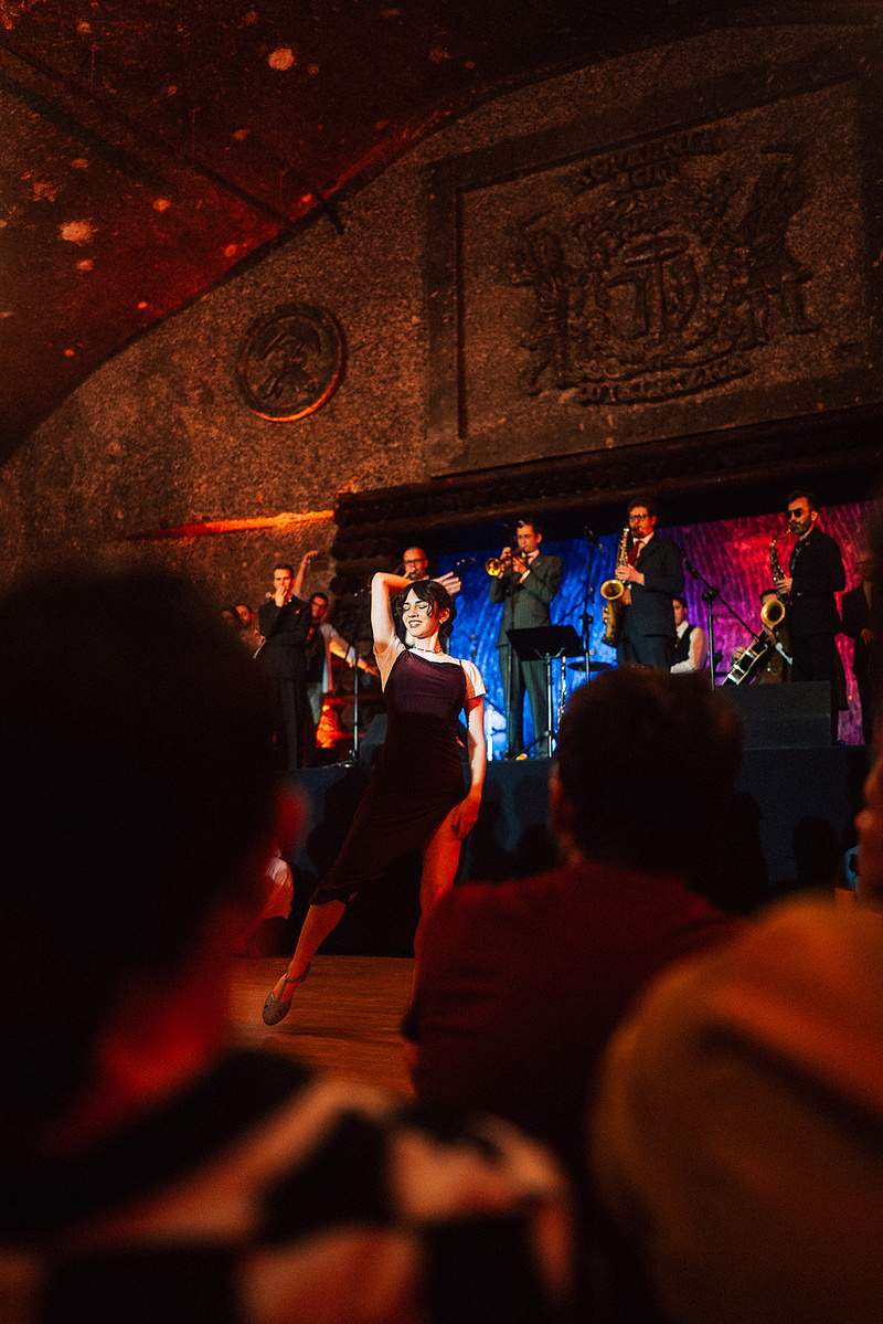 Jazz dancer on stage